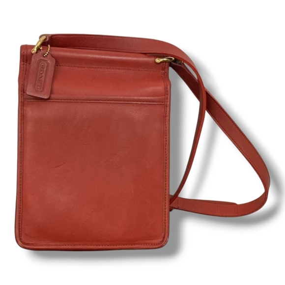 Vintage USA COACH Murphy 9930 Station Classic Leather Crossbody Shoulder Handbag - Picture 4 of 17